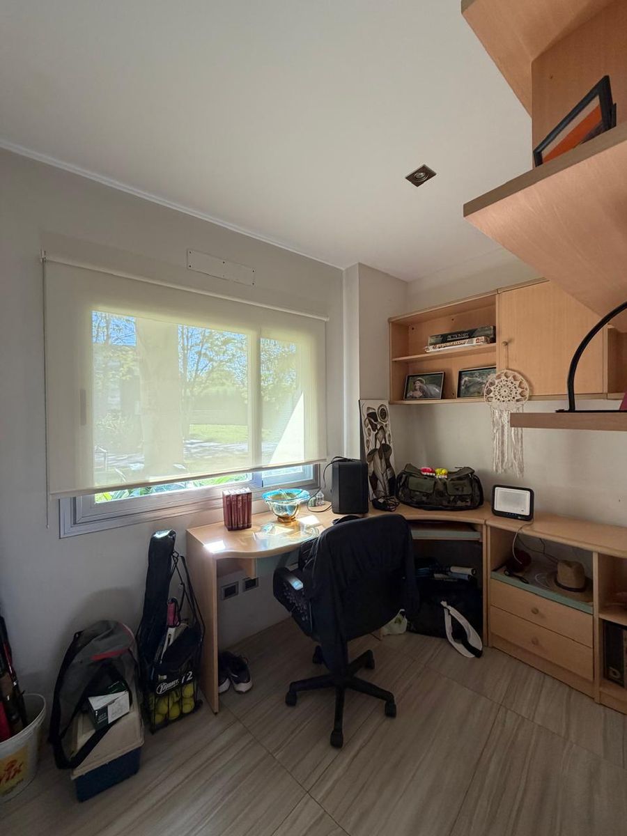 CASA EN ALQUILER Y VENTA - 27