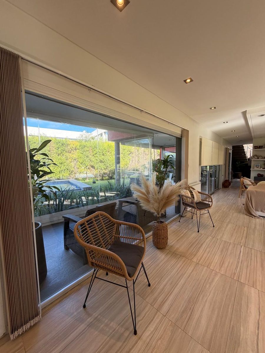CASA EN ALQUILER Y VENTA - 30