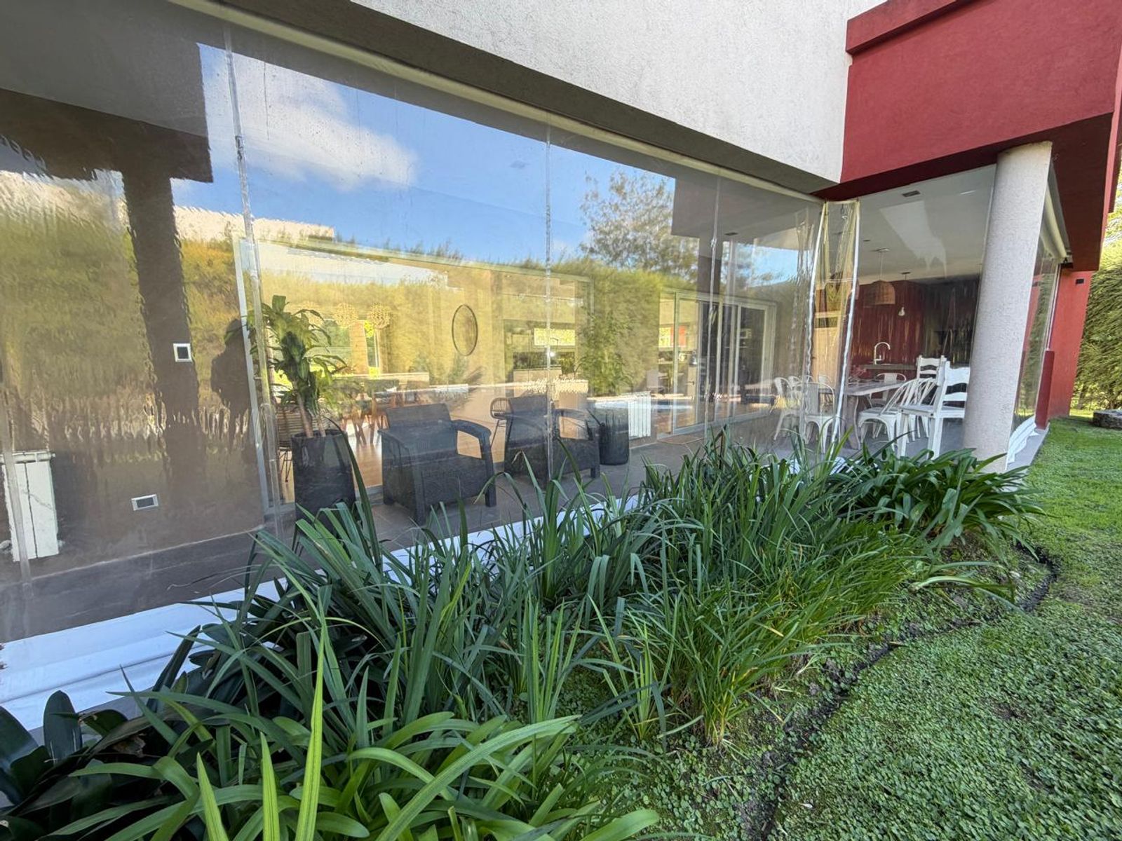 CASA EN ALQUILER Y VENTA - 34