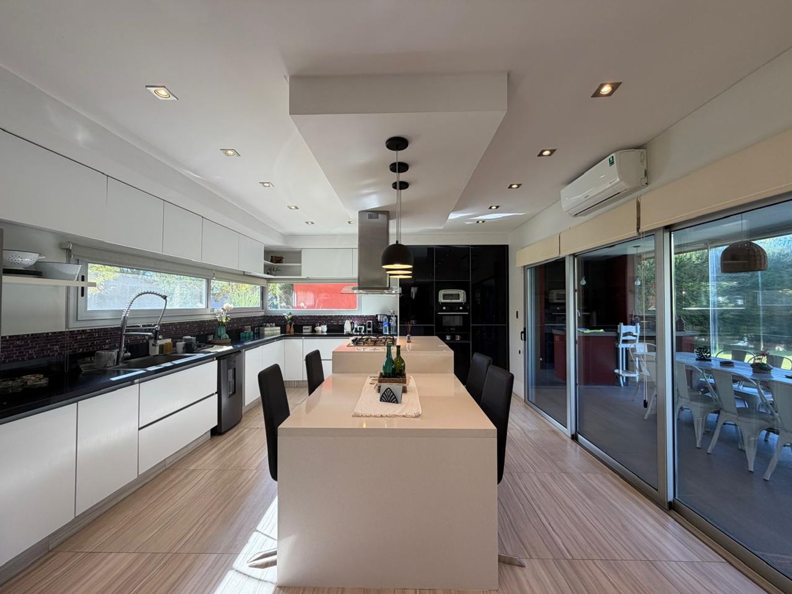 CASA EN ALQUILER Y VENTA - 39