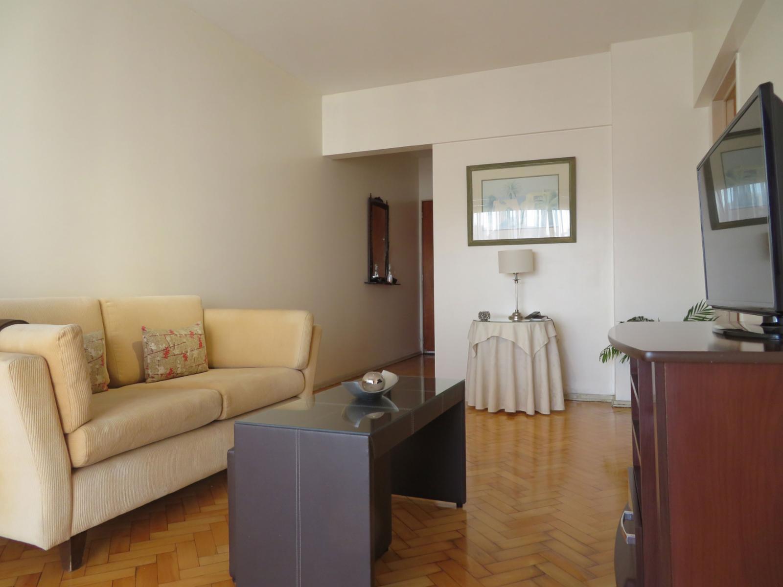 IMPECABLE 3 AMBIENTES CON DEPENDENCIAS, LAVADERO, BALCON,APTOPROFESIONAL. CORRIENTES y SALGUERO — foto 4