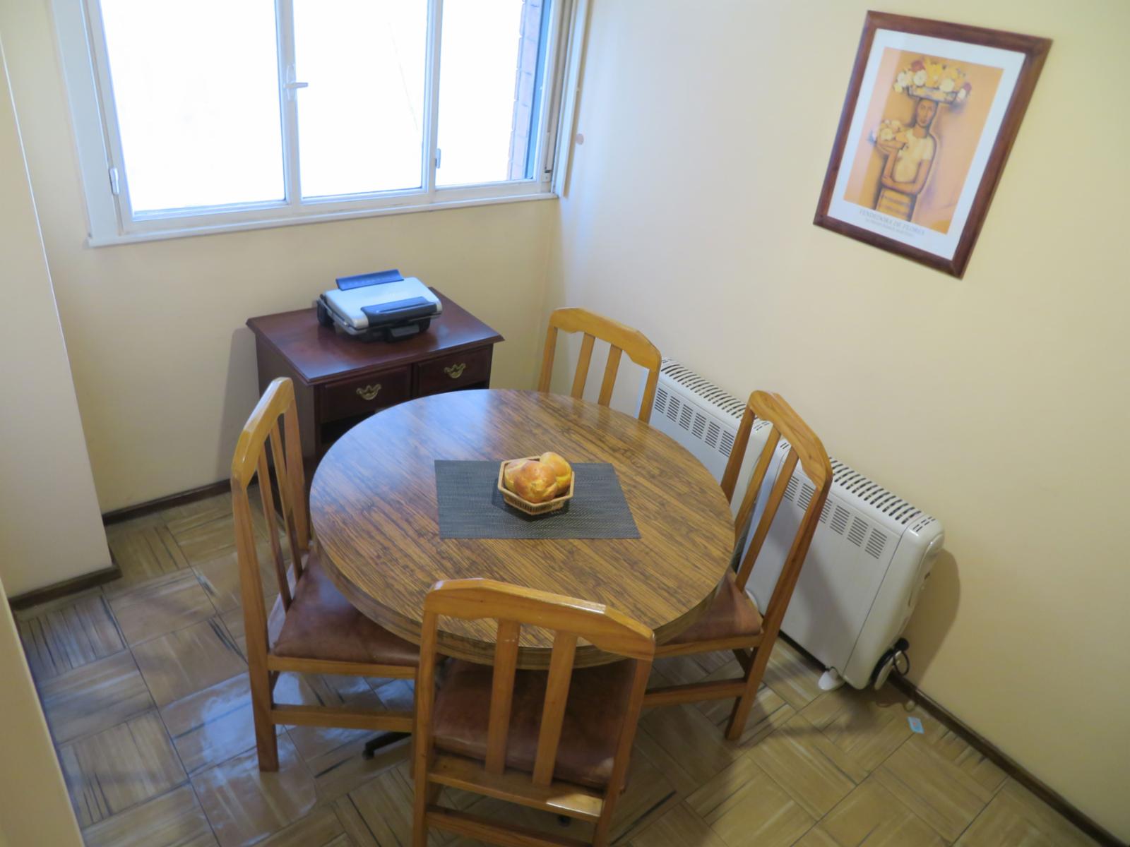IMPECABLE 3 AMBIENTES CON DEPENDENCIAS, LAVADERO, BALCON,APTOPROFESIONAL. CORRIENTES y SALGUERO — foto 14