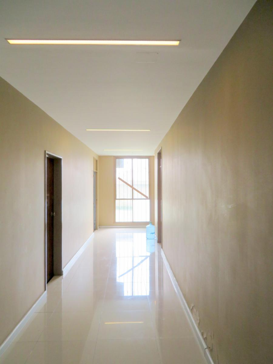 UN AMBIENTE FLORIDA 500, OFICINA o VIVIENDA — foto 3