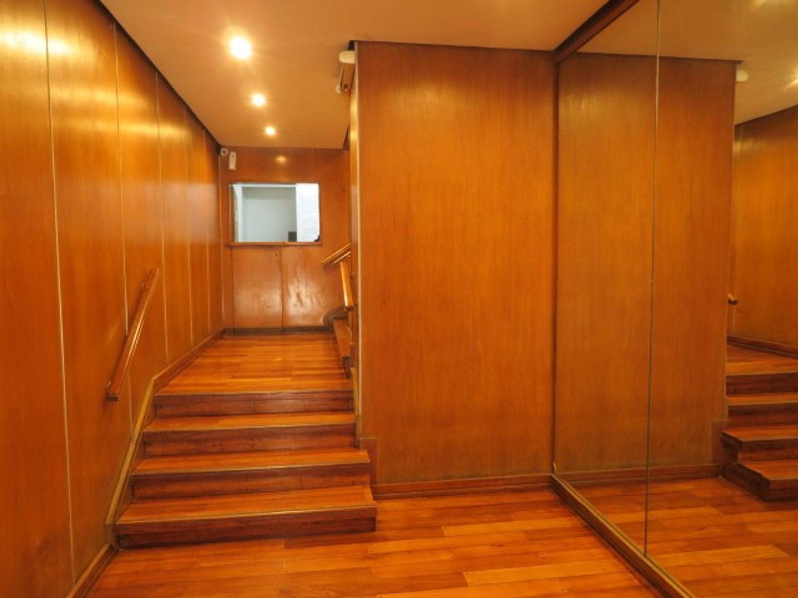 RECOLETA, OFICINA o VIVIENDA, 140m2, COCHERA, EXPENSAS INCLUIDAS - 3