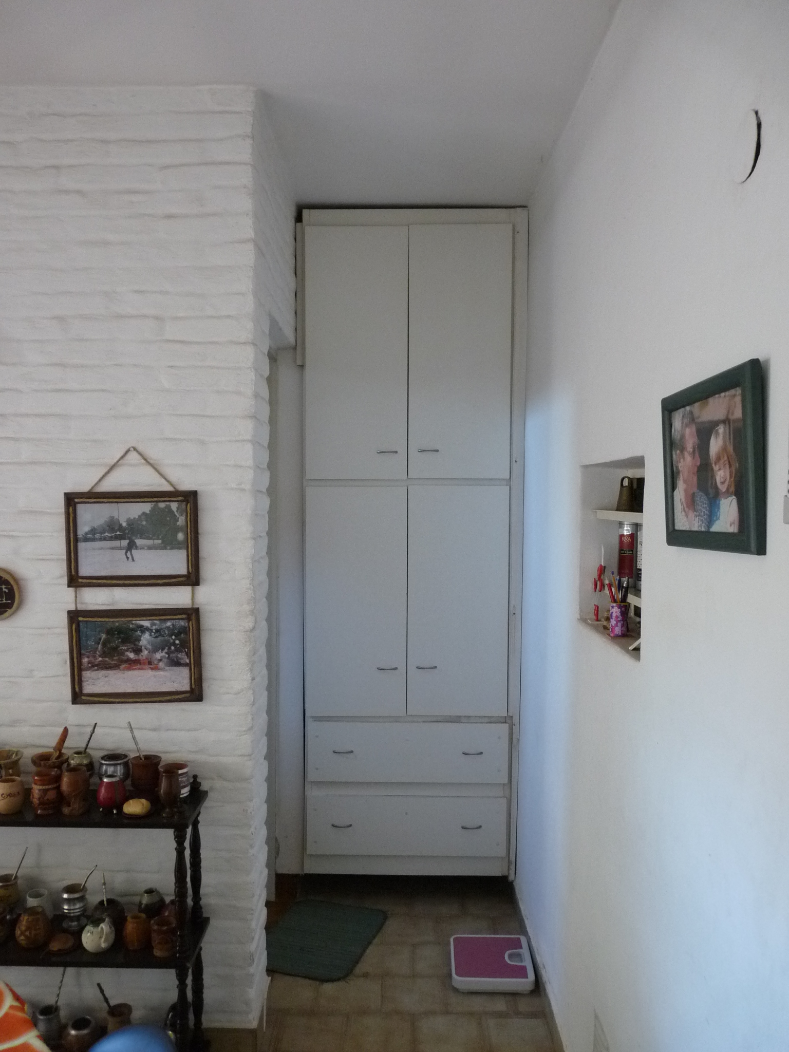 DEPARTAMENTO "Amplio" Tipo Casa - 2 Dormitorios con cochera, En excelente estado de conservación y mantenimiento. - 1
