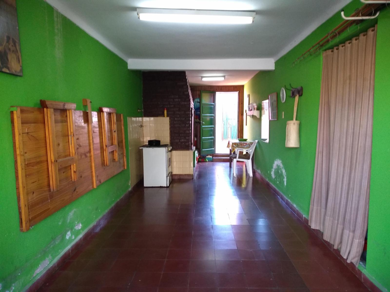 EXCELENTE CASA CÉNTRICA LOBERIA - 9