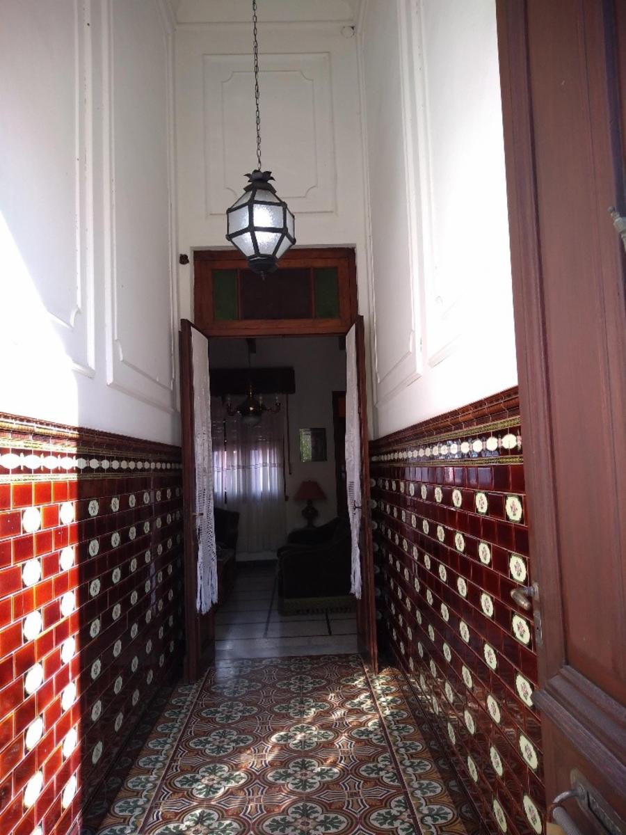 EXCELENTE CASA CÉNTRICA LOBERIA - 10