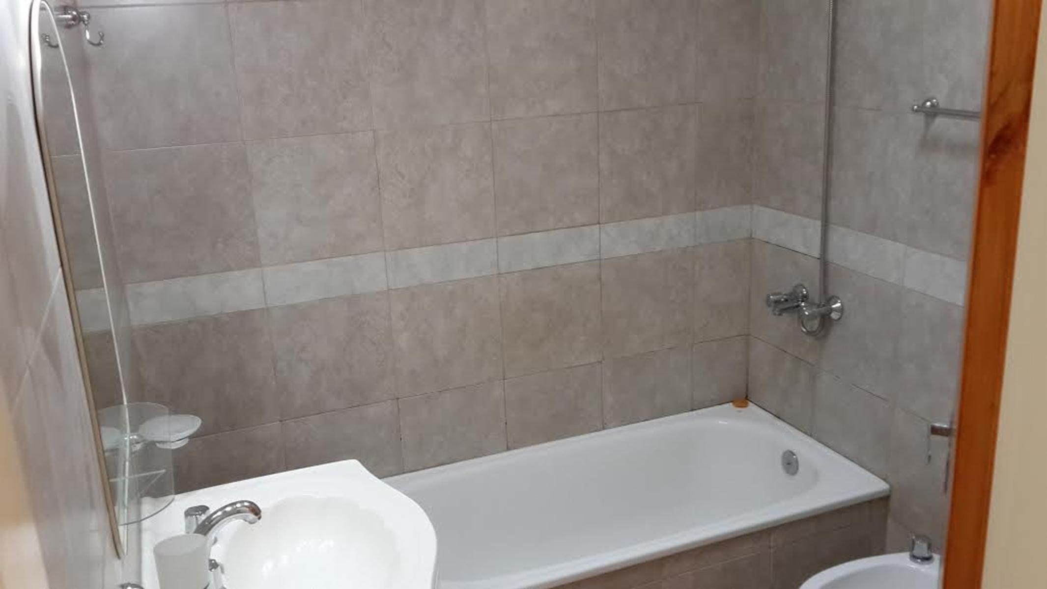 ¡APTO CREDITO DEPARTAMENTO 2 AMBIENTES C/COCHERA - EXCELENTE UBICACION — foto 7