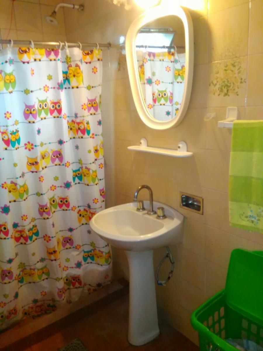 ¡APTA CREDITO CASA C/COCHERA PASANTE Y JARDÃN - Â¡IMPERDIBLE — foto 4