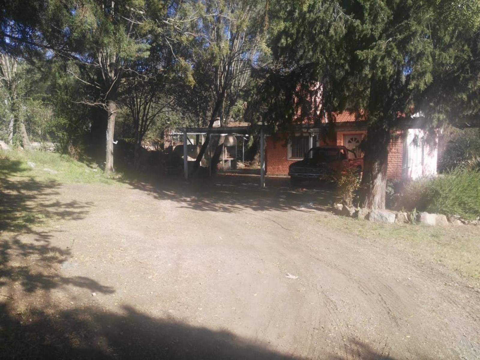 GRAN OPORTUNIDAD HERMOSA CASA CON PILETA Y QUINCHO EN EL VOLCAN, SAN LUIS. — foto 6