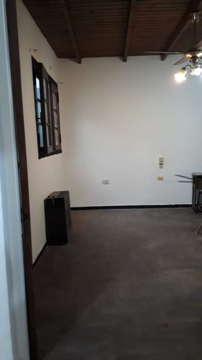 VENTA DE DOS PH DE 3 AMB. P.B Y 2 AMB. P.A. IDEAL PARA DOS FAMILIAS — foto 3