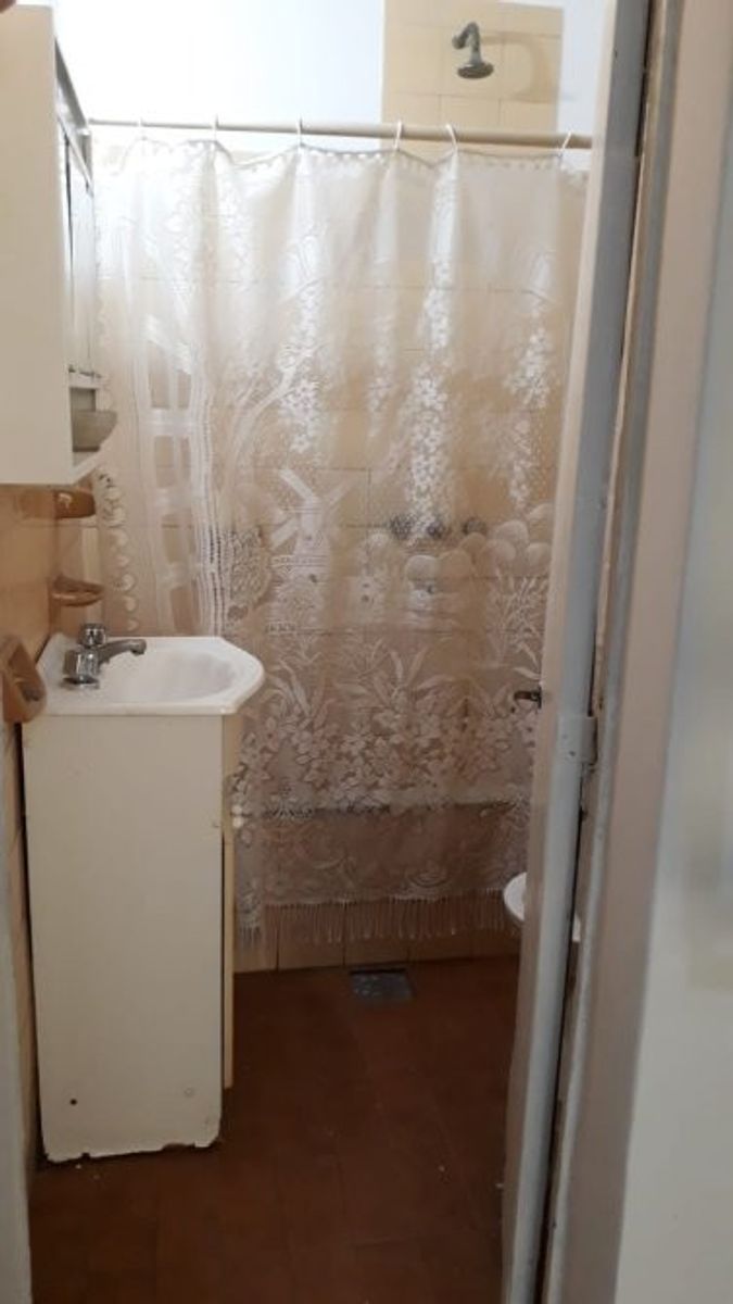 VENTA DE DOS PH DE 3 AMB. P.B Y 2 AMB. P.A. IDEAL PARA DOS FAMILIAS — foto 10