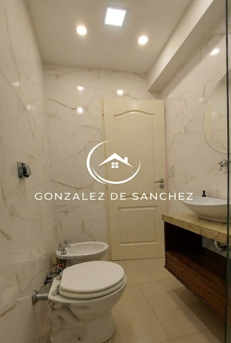 Alquiler Excelente Monoambiente Al Frente con Balcón - 13
