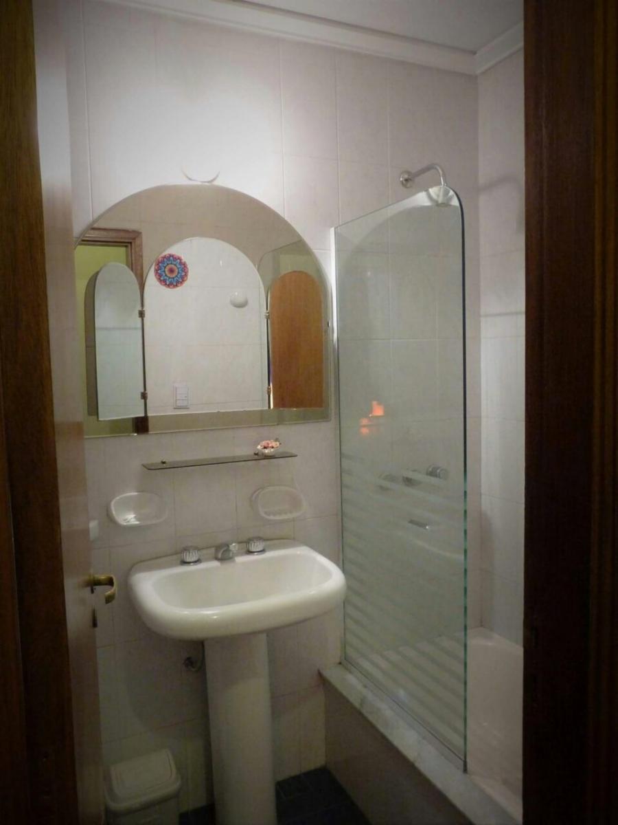 VENTA DE IMPORTANTE SEMIPISO A METROS DE PEATONAL — foto 5