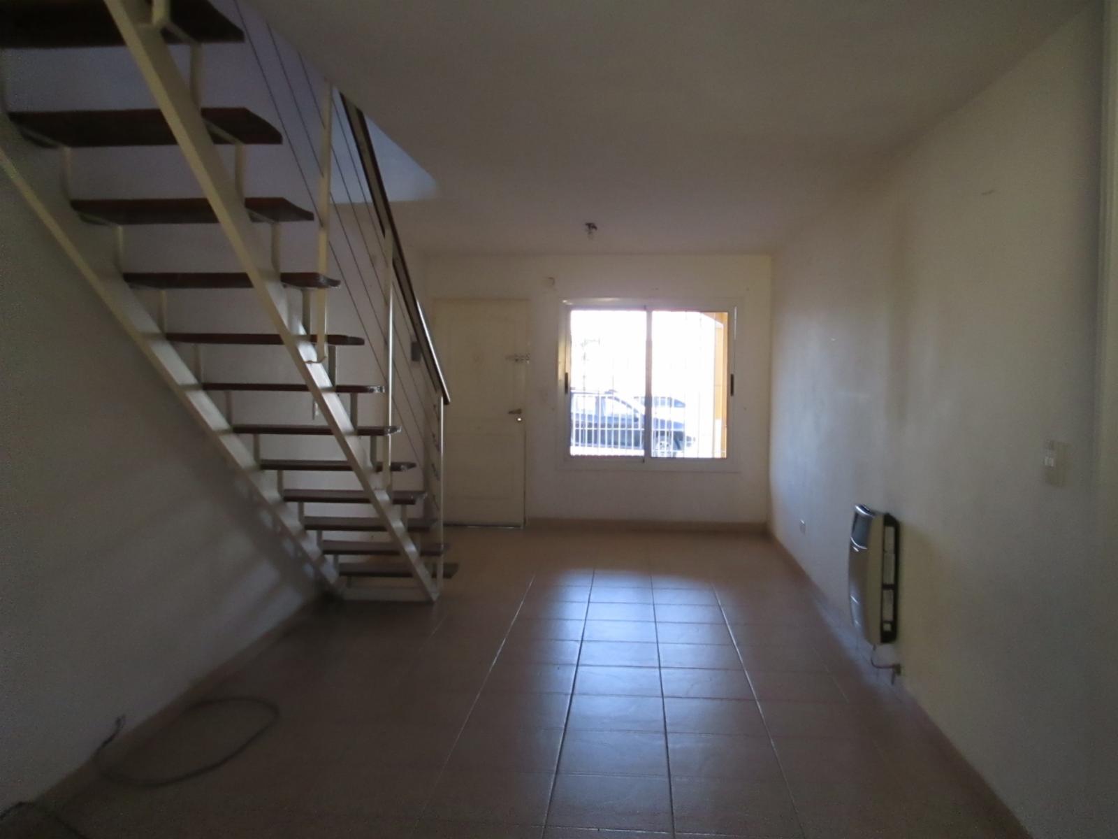 URGENTE OPORTUNIDAD VENTA DE HERMOSO DÚPLEX EN COSTANERA CON PANORÁMICA VISTA AL LAGO