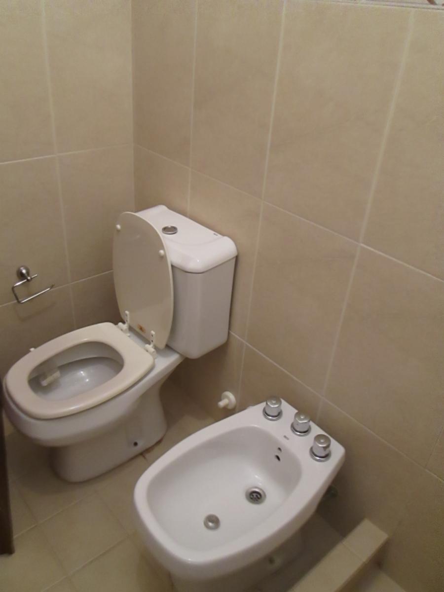 URGENTE OPORTUNIDAD VENTA DE HERMOSO DÚPLEX EN COSTANERA CON PANORÁMICA VISTA AL LAGO — foto 7