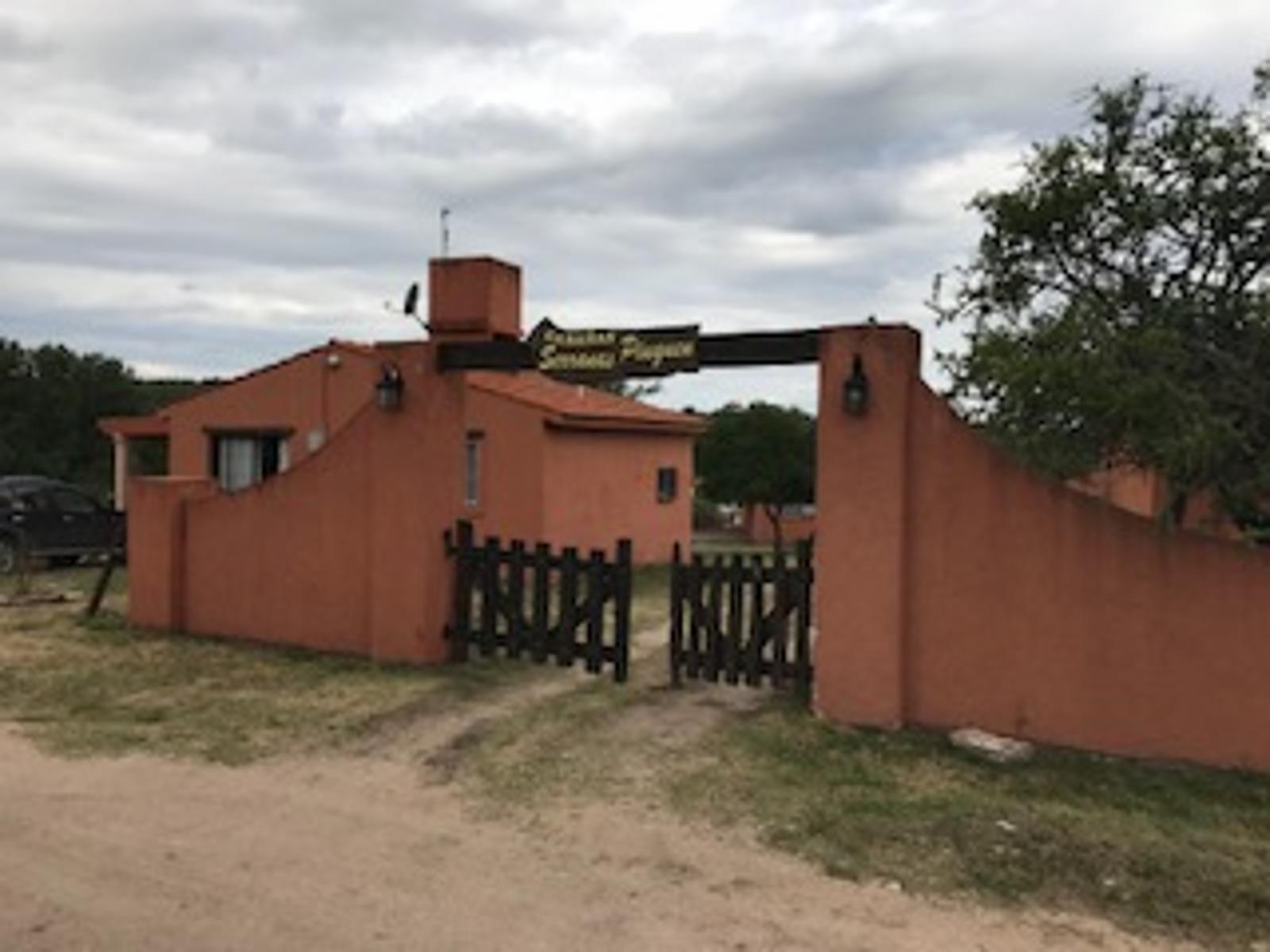 OPORTUNIDAD VENTA DE EXCELENTE COMPLEJO DE OCHO CABAÑAS EN CABALANGO - 10