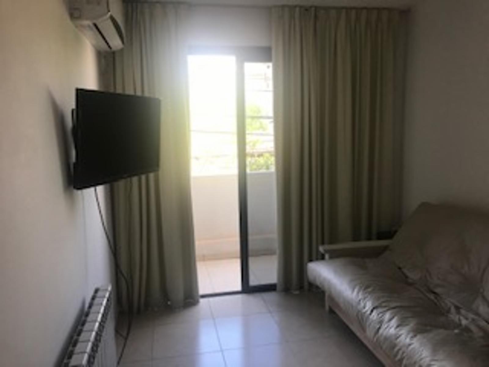 Hermoso Departamento a metros de la peatonal en Alquiler Temporario — foto 9
