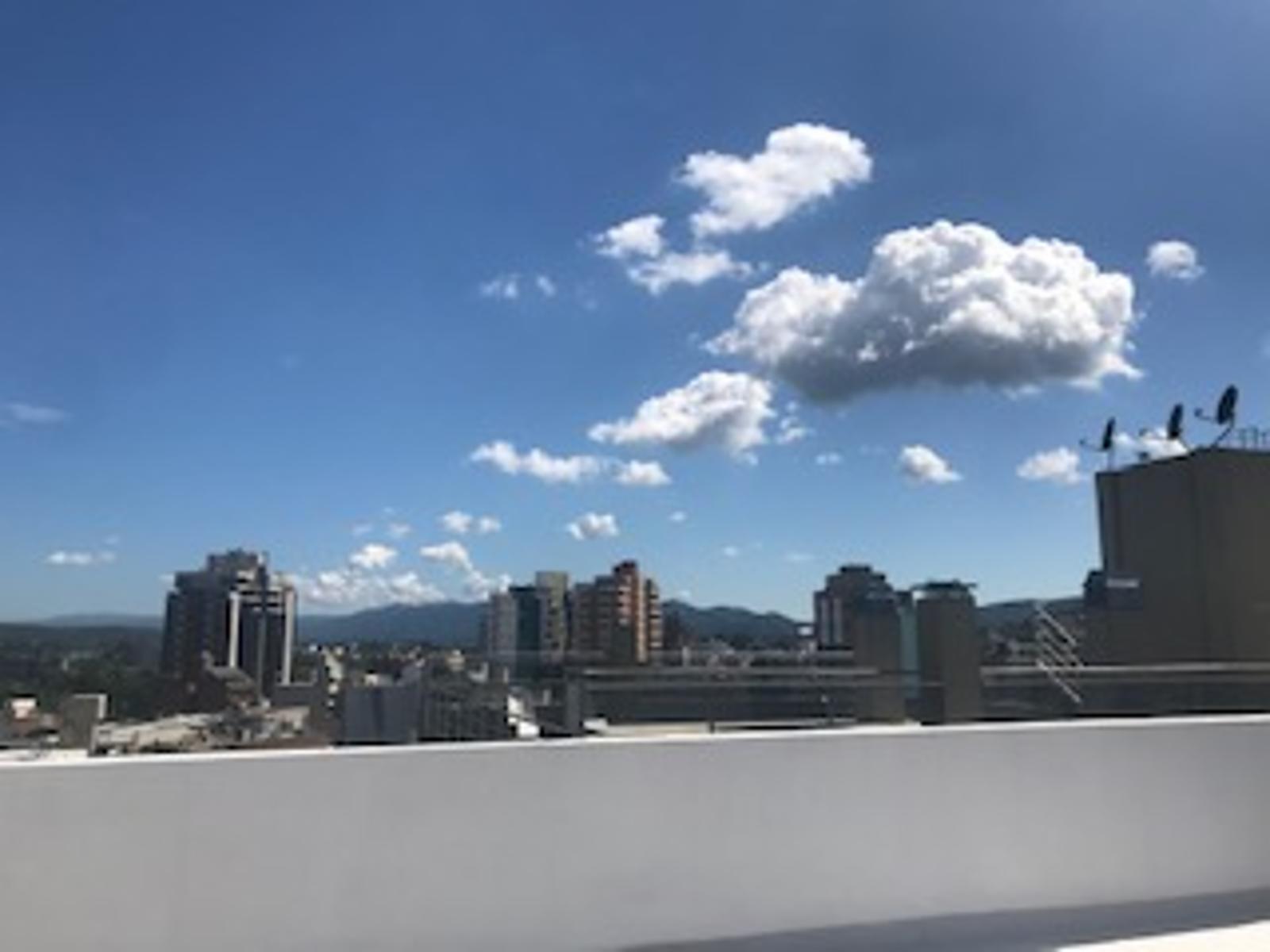 Hermoso Departamento a metros de la peatonal en Alquiler Temporario — foto 12
