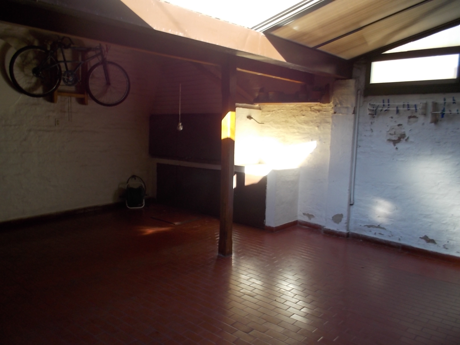 CHALET 5 AMBIENTES C/GARAGE A MTS DE COLEGIO DON BOSCO Y 1 C/ DE AV DE MAYO TOMA CASA MENOR VALOR EN LA ZONA — foto 9