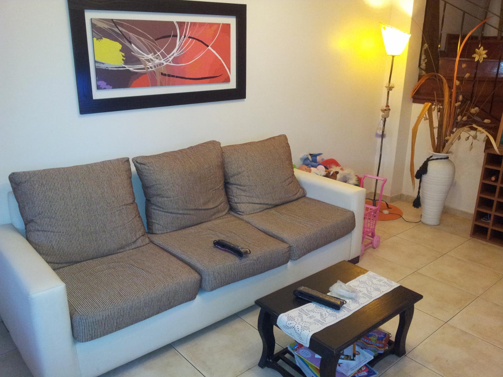 DUPLEX AL FRENTE 3 AMBIENTES CON COCHERA Y FONDO LIBRE 7 MTS — foto 3