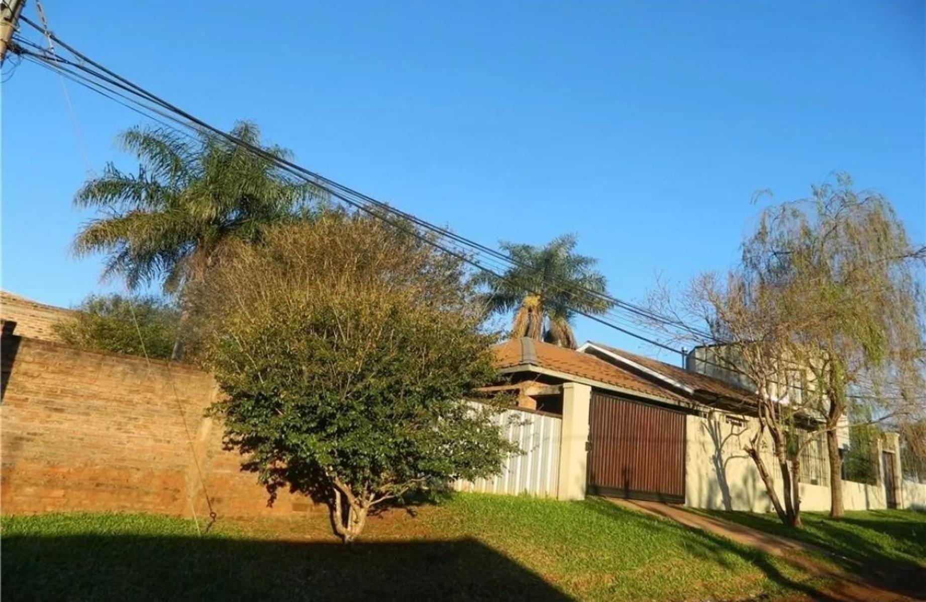 GUIDEK STASIUK PROPIEDADES VENDE EXCELENTE CASA A 50 MTS. DE AV. LAS AMERICAS — foto 6