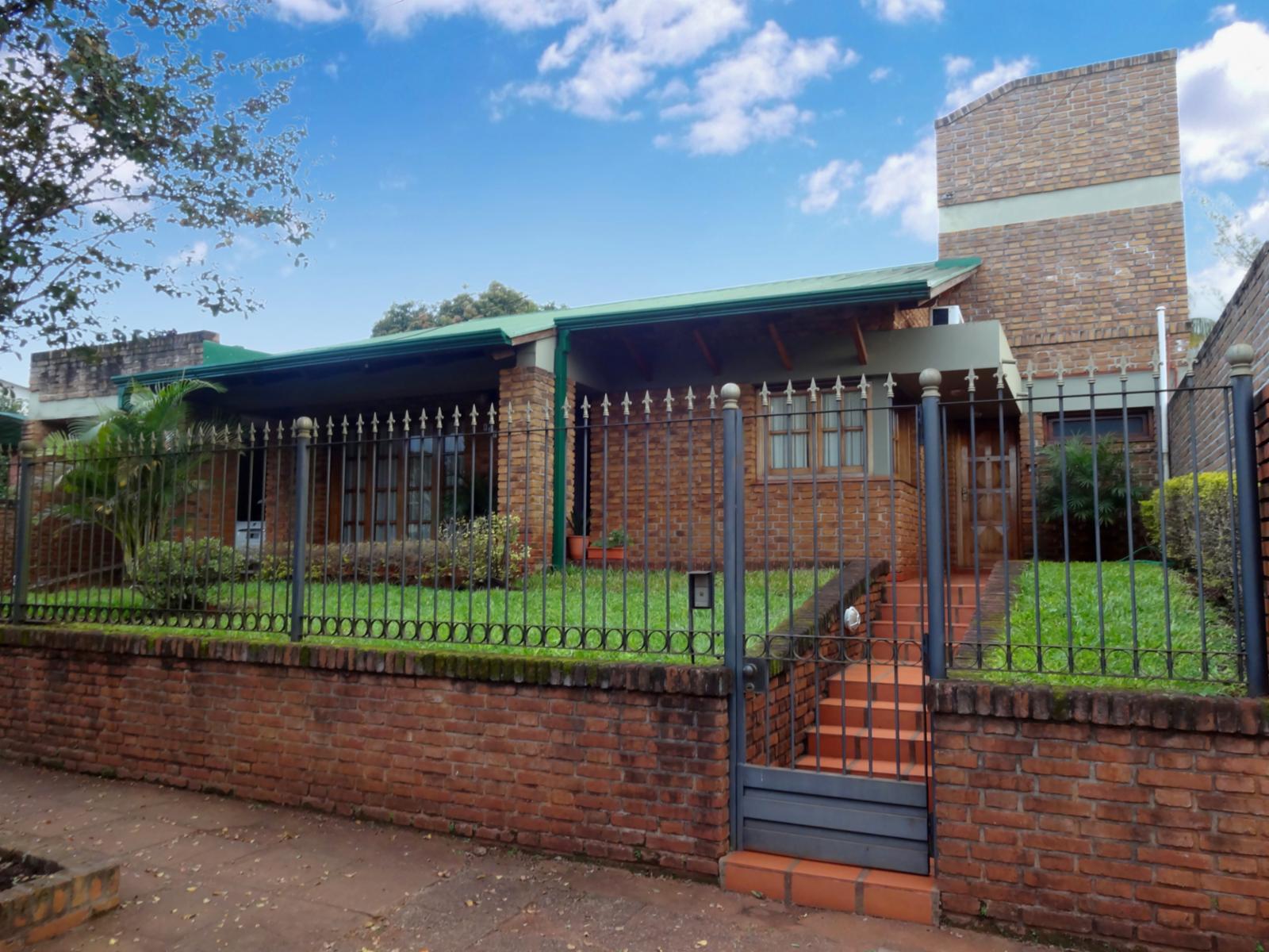 GUIDEK - STASIUK PROPIEDADES VENDE EXCELENTE CASA EN MUY BUENA UBICACION