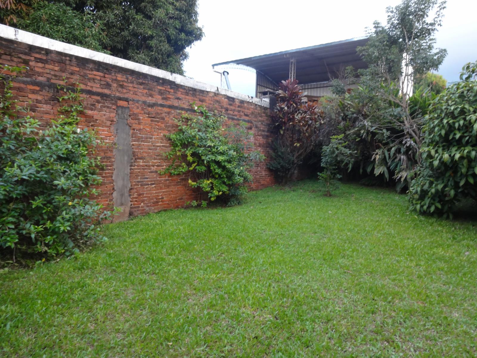 GUIDEK - STASIUK PROPIEDADES VENDE EXCELENTE CASA EN MUY BUENA UBICACION — foto 7