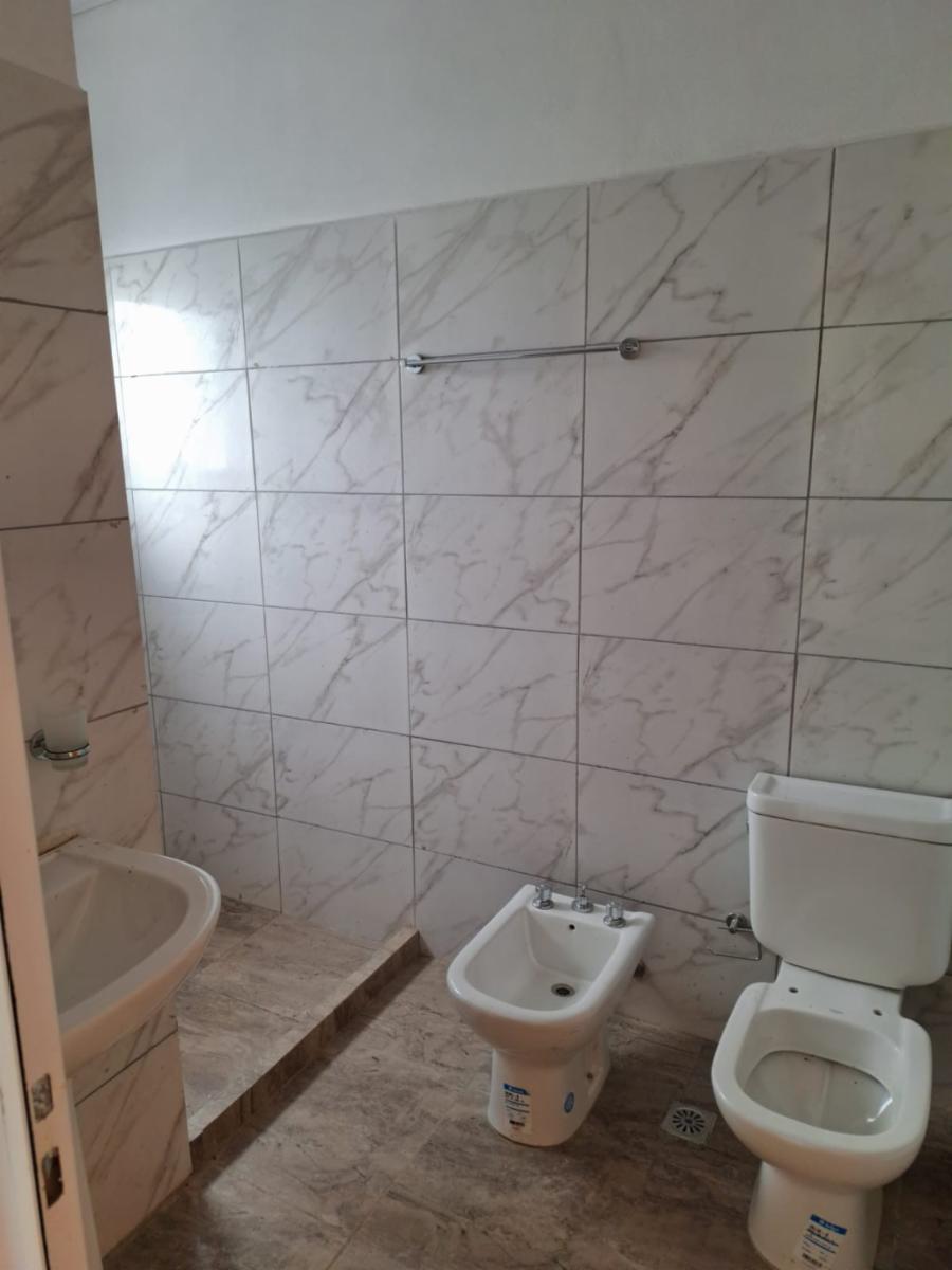 GUIDEK STASIUK PROPIEDADES ALQUILA HERMOSO DEPARTAMENTO EN PLANTA ALTA - 1