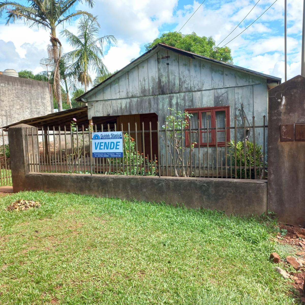 GUIDEK STASIUK PROPIEDADES VENDE CASA CON EXCELENTE UBICACION
