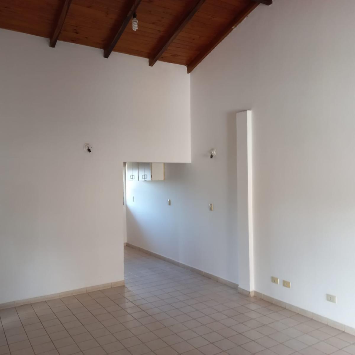 GUIDEK STASIUK PROPIEDADES ALQUILA AMPLIO DEPARTAMENTO ZONA CENTRO - 4