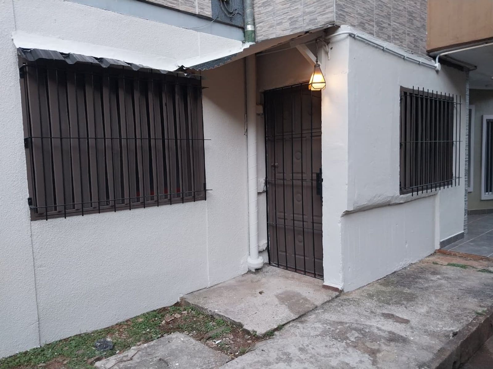 GUIDEK STASIUK PROPIEDADES ALQUILA DEPARTAMENTO PLANTA BAJA EN BARRIO KRAUSSE - 2
