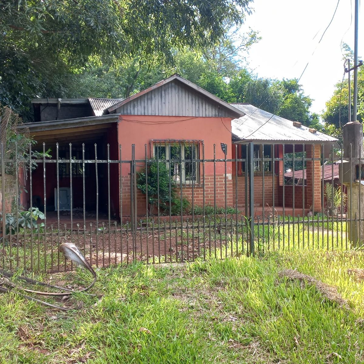 GUIDEK STASIUK PROPIEDADES VENDE CASA DE MATERIAL — foto 4