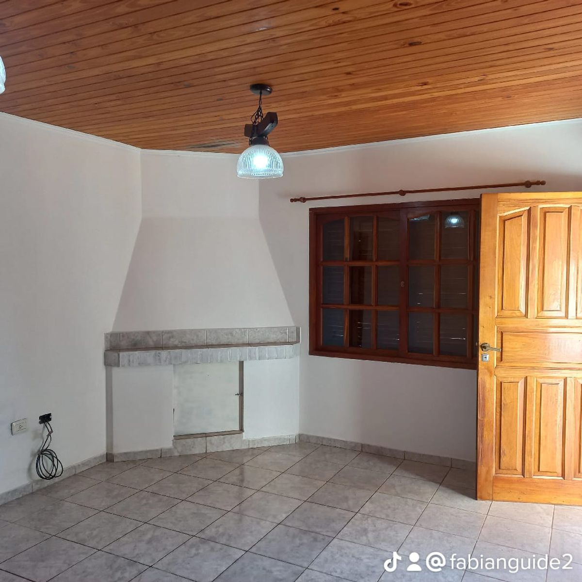 GUIDEK STASUIK PROPIEDADES ALQUILA CASA 3 DORM - 3