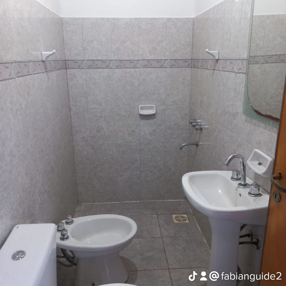 GUIDEK STASUIK PROPIEDADES ALQUILA CASA 3 DORM - 7