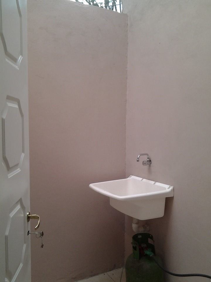 IDEAL INVERSORES.VENTA DE 11 DEPARTAMENTOS EN BLOCK TODOS CON RENTA. A METROS DEL HOSPITAL AUSTRAL. DERQUI — foto 4