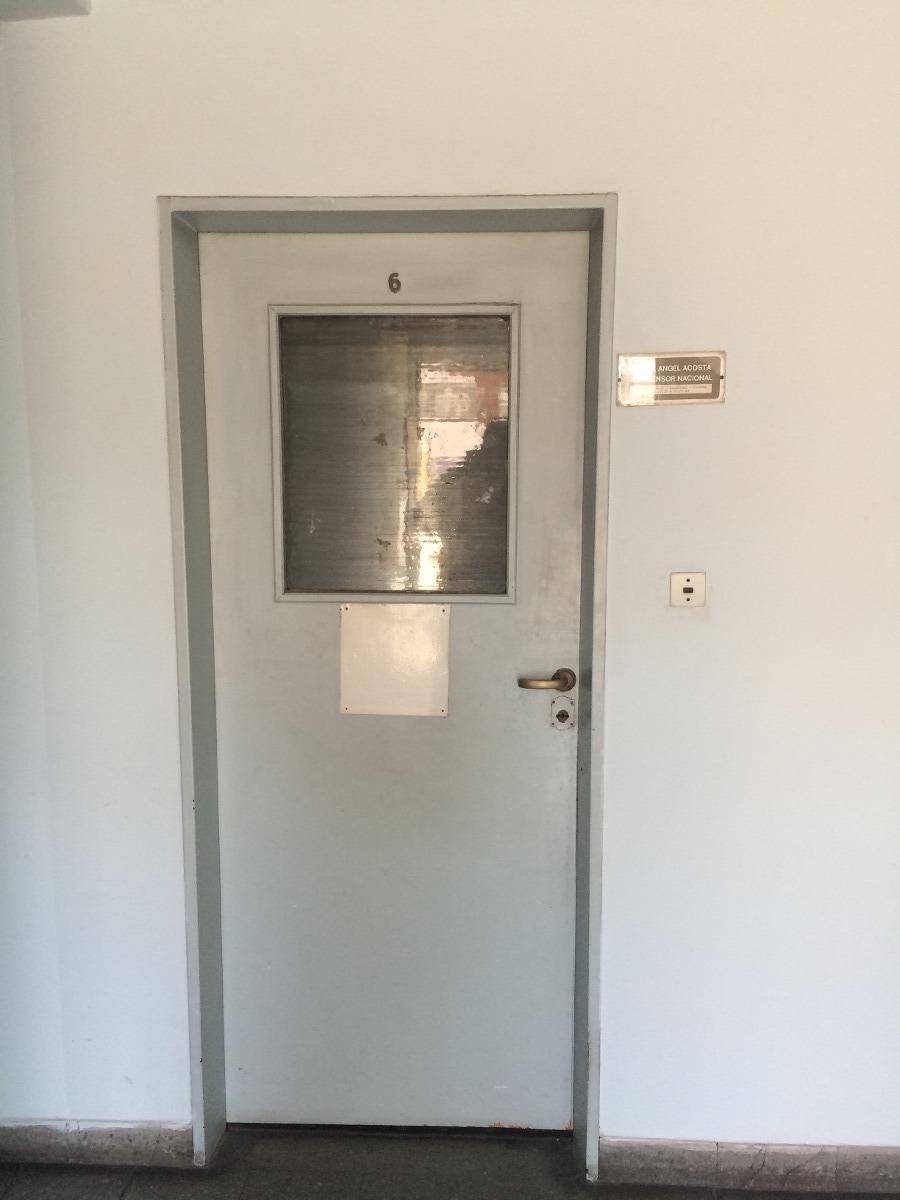 VENTA DE OFICINA AMOBLADA EN EDIFICIO RODRIGUEZ Y FLORES. SAN MIGUEL - 3