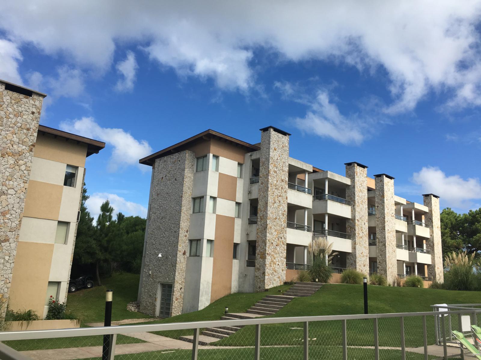 EXCELENTE 3 AMBIENTES EN COMPLEJO SOLARES LAS GAVIOTAS. MAR DE LAS PAMPAS — foto 11