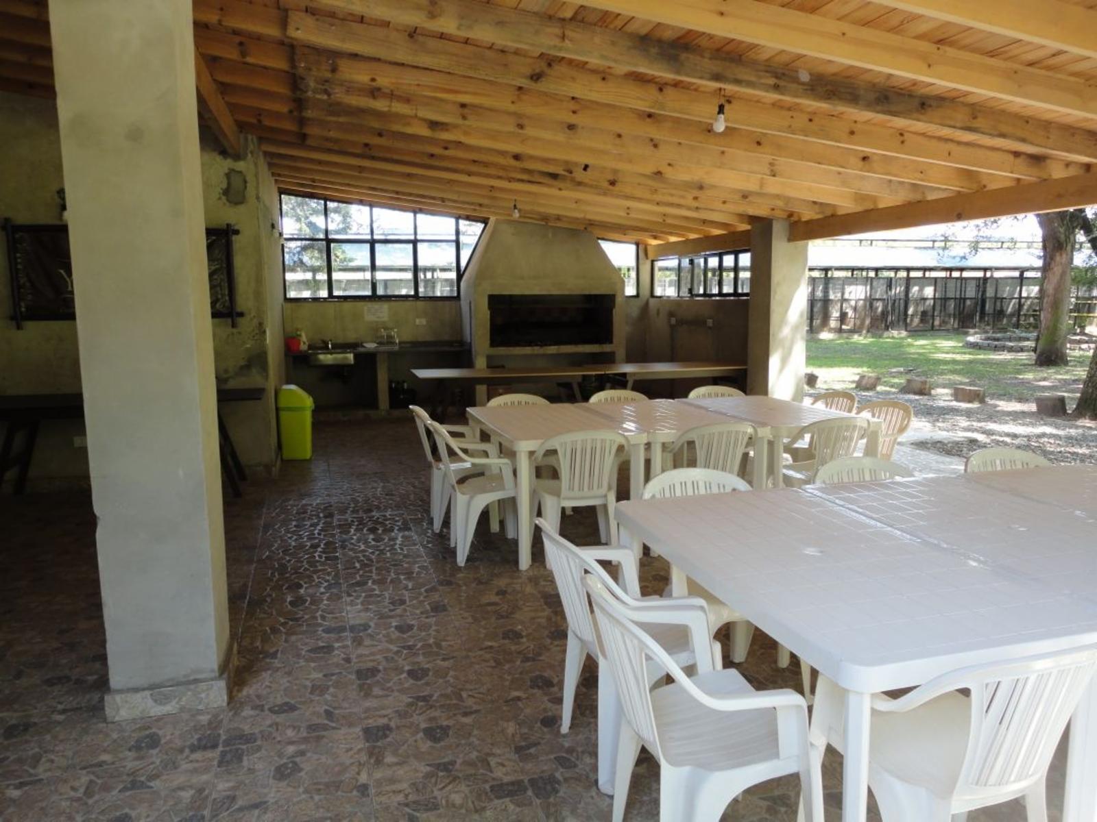 EXCELENTE QUINTA EN EL BARRIO DE YEI PORA DE 25.000 m TORTUGUITAS - 15
