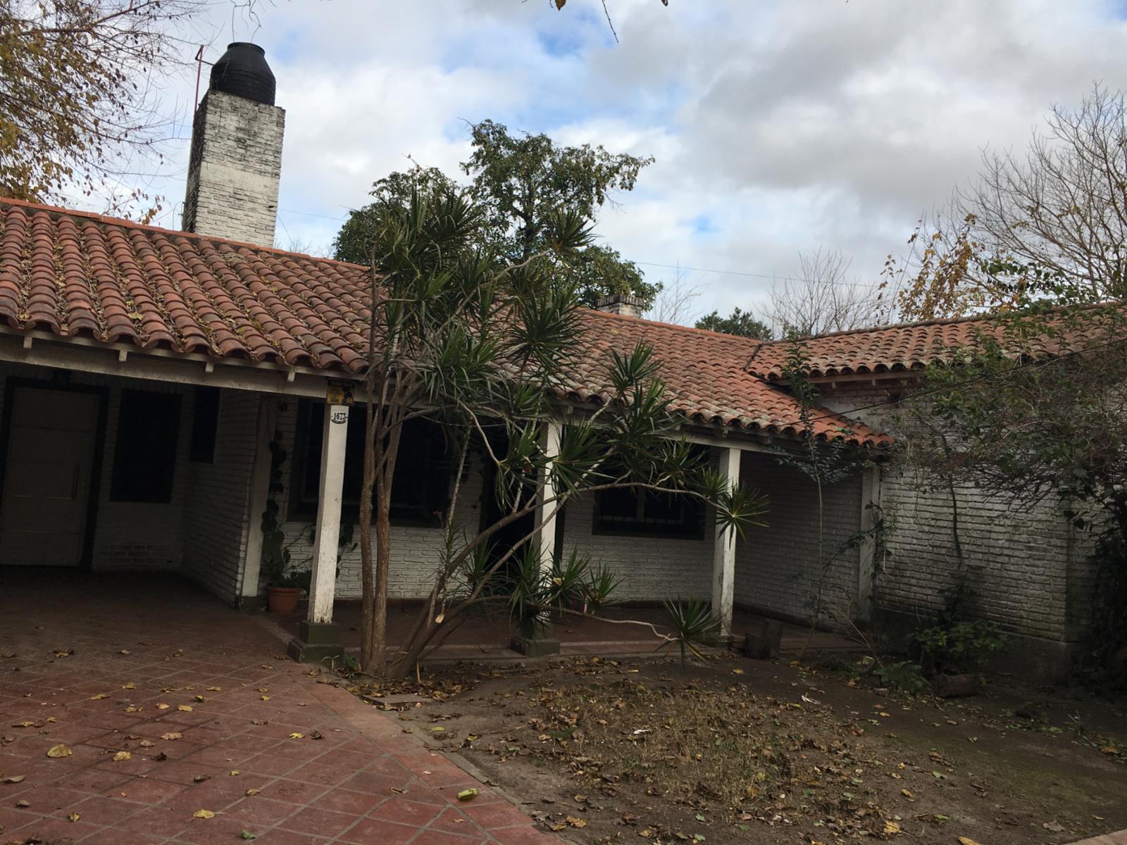 IDEAL INVERSORES CASA CON LOTE DE 17 X 63 . SAN MIGUEL — foto 5