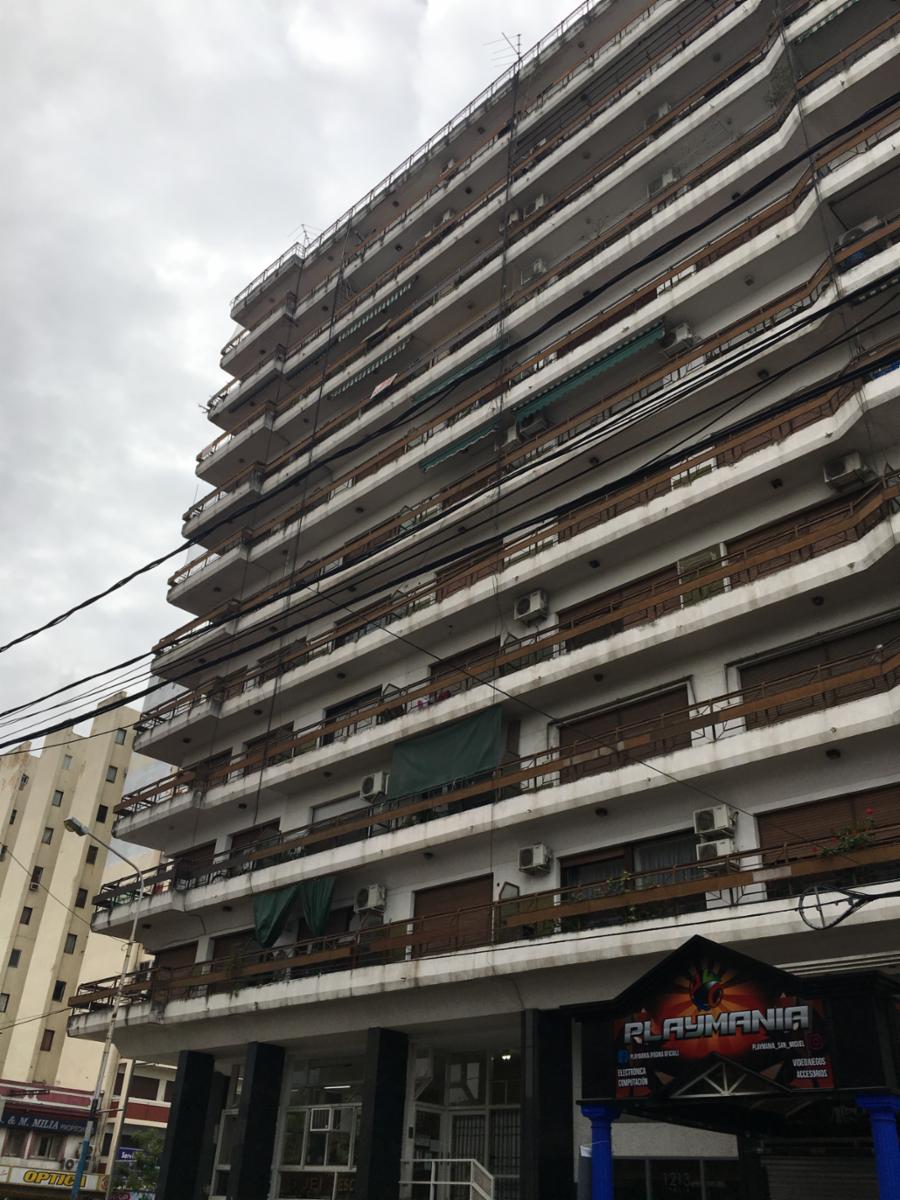 VENTA 3 AMBIENTES EXCELENTE UBICACIÓN . SAN MIGUEL CENTRO