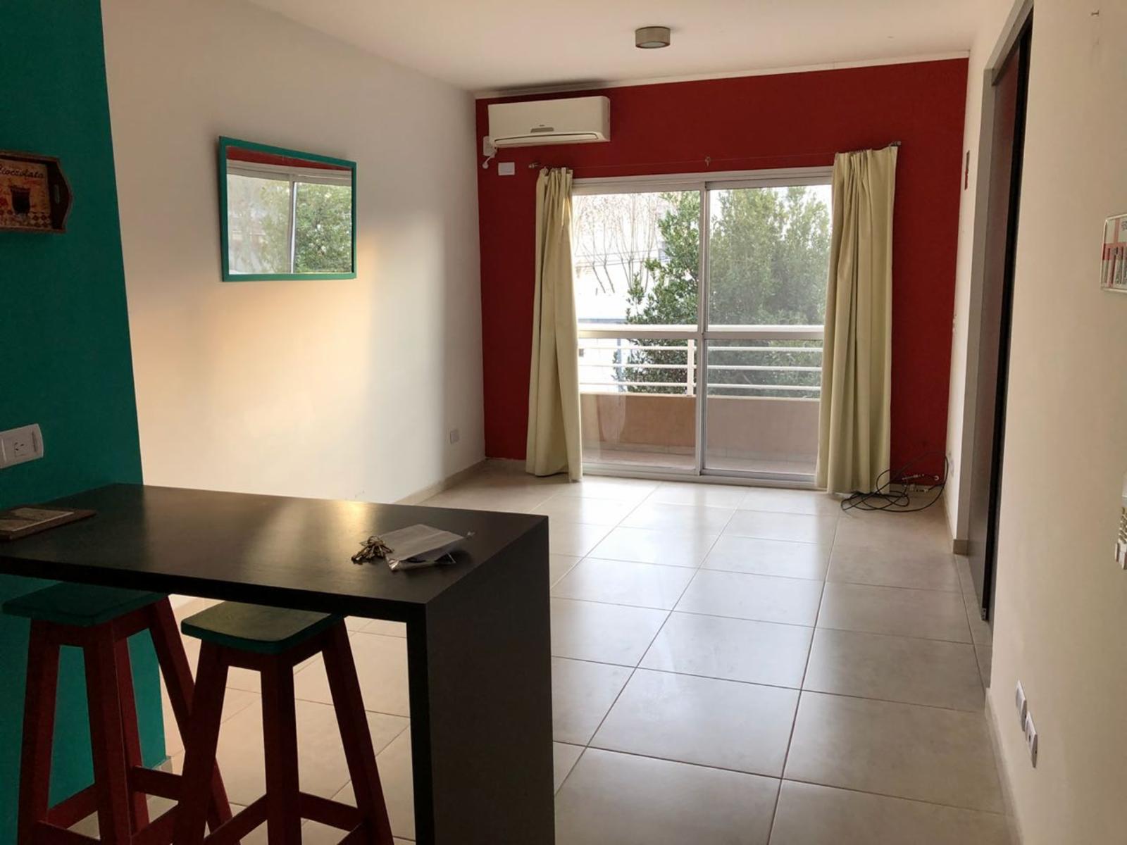 EXCELENTE 2 AMBIENTES EN VENTA EN EL CENTRO DE PILAR — foto 4