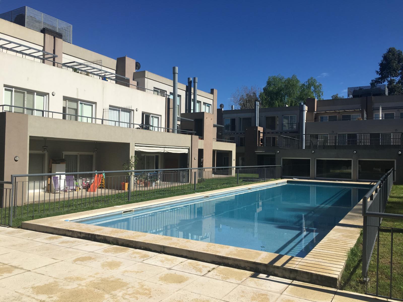 EXCELENTE 2 AMBIENTES EN VENTA. CONDOMINIO HARMONY. PILAR — foto 3
