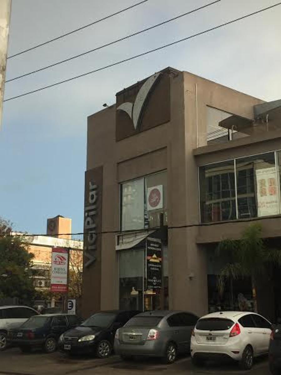 EXCELENTE LOCAL EN VENTA EN PASEO COMERCIAL VÍA PILAR, PLANTA ALTA — foto 2