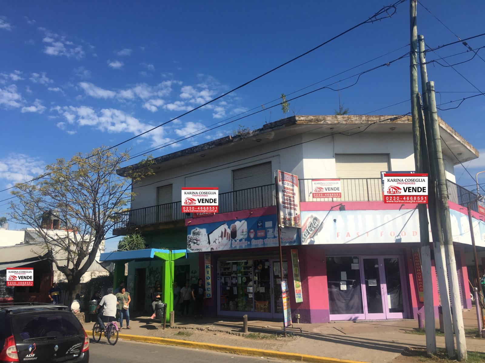 CASA CON LOCALES EN VENTA . JOSE C PAZ - 17