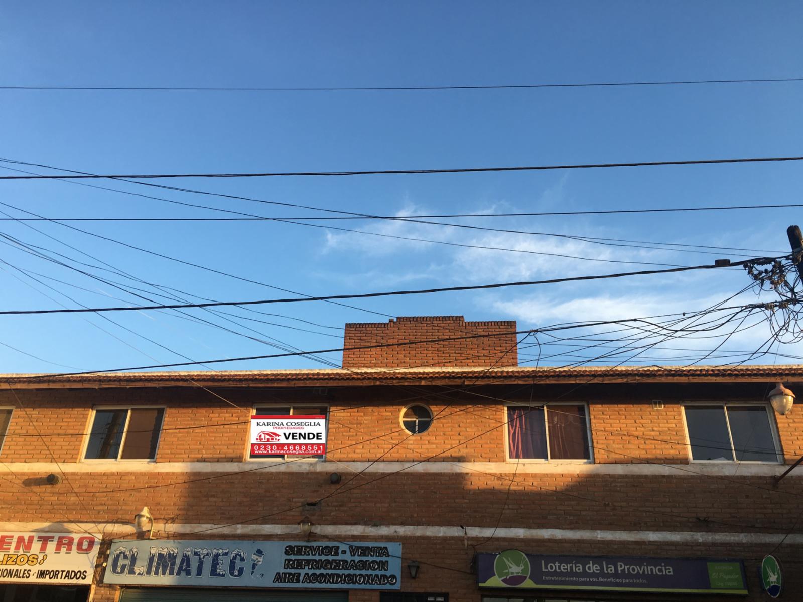 MONOAMBIENTE EN VENTA . PILAR