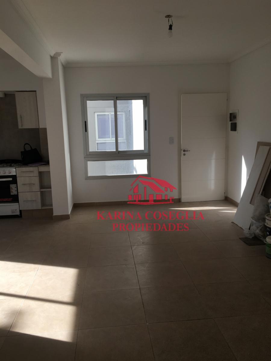 3 AMBIENTES EN VENTA CON COCHERA .PIAMONTE III . SAN MIGUEL — foto 3