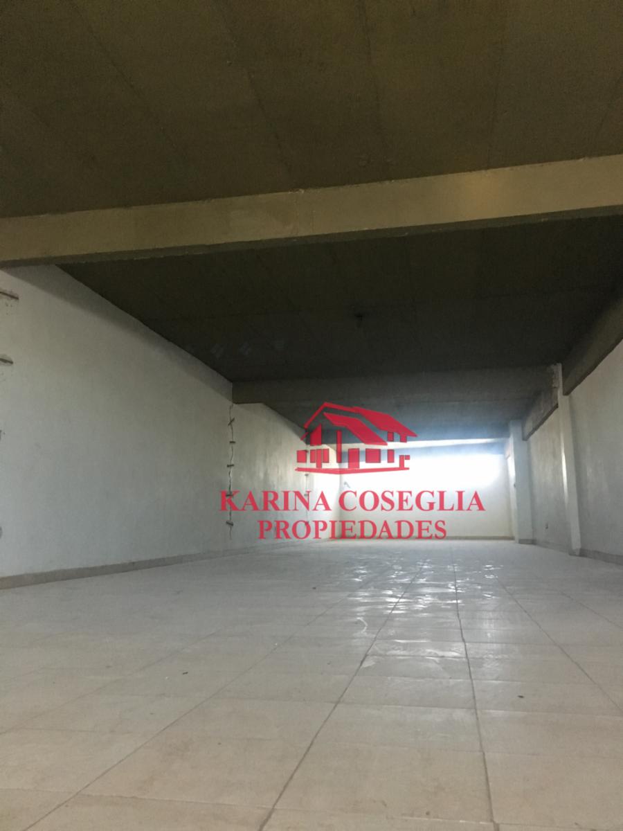 LOCAL EN VENTA SOBRE 197 .JOSE C PAZ - 6