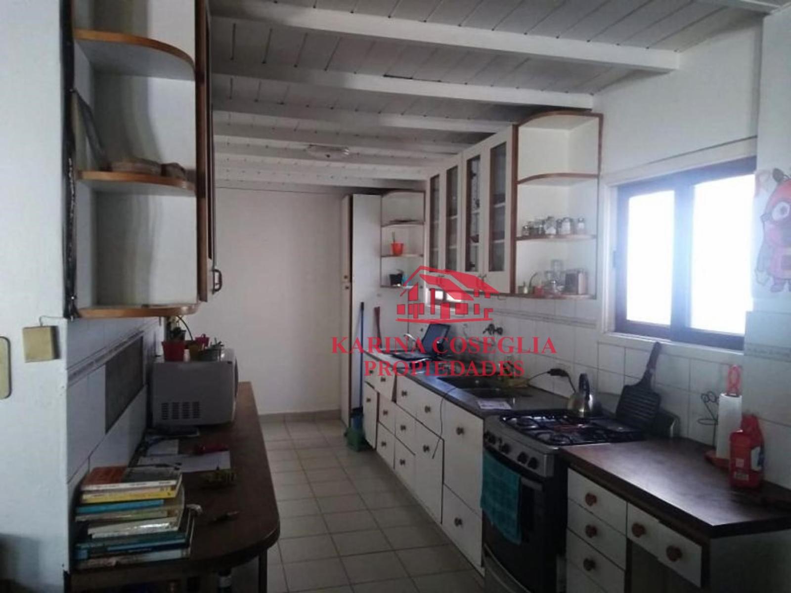 CASA EN VENTA DE 5 AMBIENTES . LOS POLVORINES — foto 5