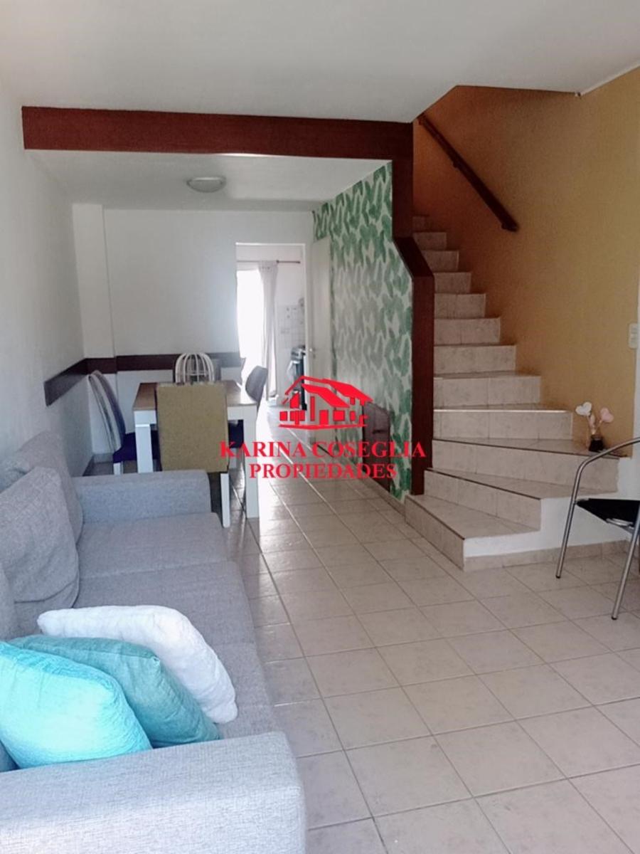 TRIPLEX EN VENTA CON PATIO Y COCHERA . SAN MIGUEL — foto 2